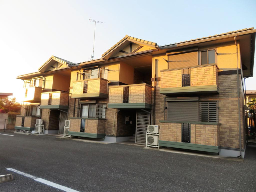 建物外観　人気のD-room！インターネット無料になりました！