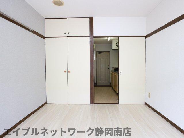 その他　使いやすい居間です