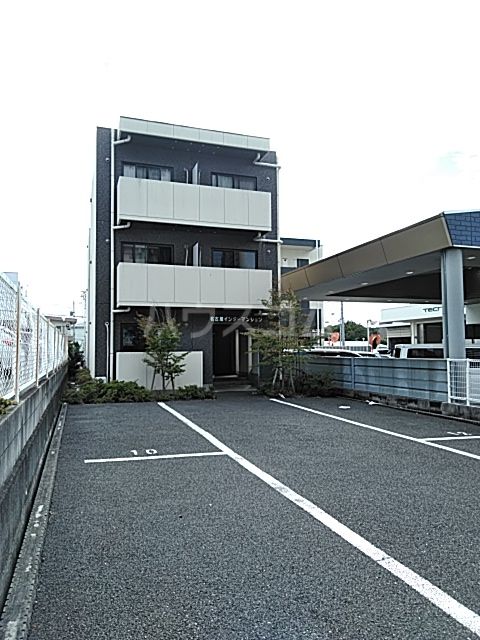 名古屋インターマンションの建物外観