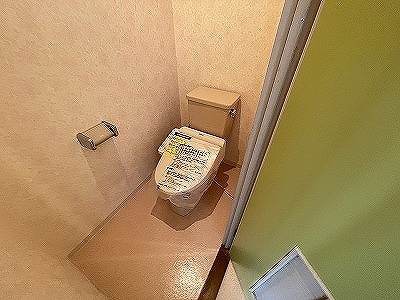 トイレ　コンパクトで使いやすいトイレです