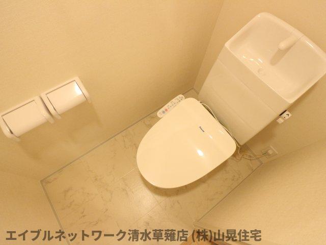 トイレ　ゆったりとした空間のトイレです