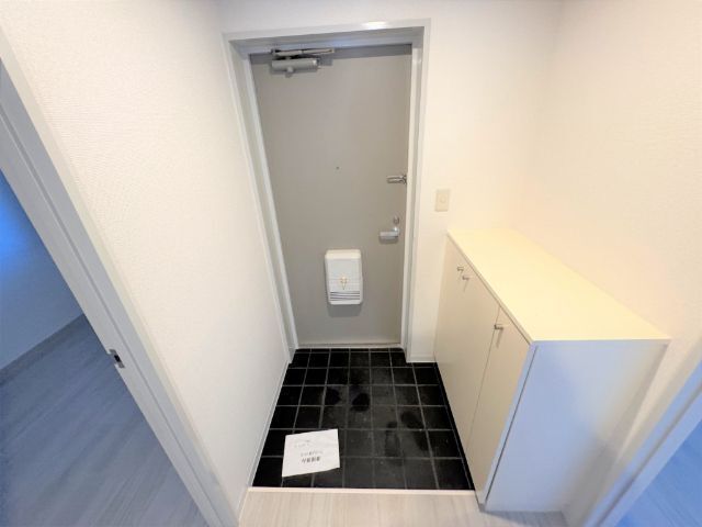 玄関　※別室の写真です。