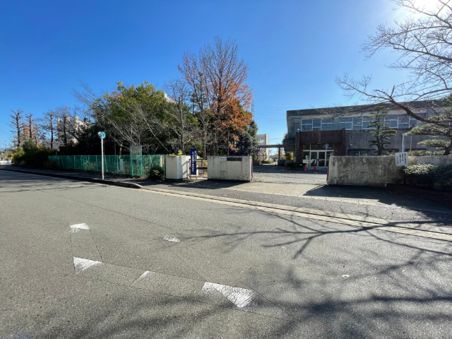 幼稚園・保育園　小牧市立本庄保育園（幼稚園・保育園）まで683m