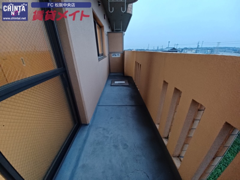 バルコニー　同型参考写真