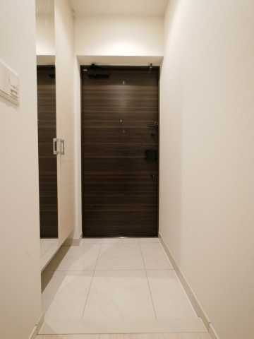 玄関　デュアレス千代田三崎町