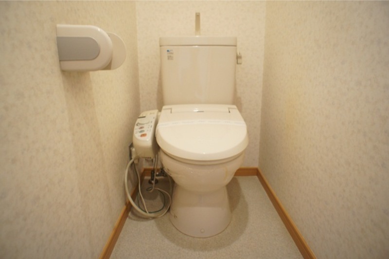 トイレ　図面と現状に相違がある場合には現状を優先