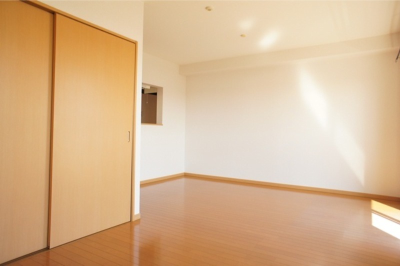 居室・リビング　図面と現状に相違がある場合には現状を優先