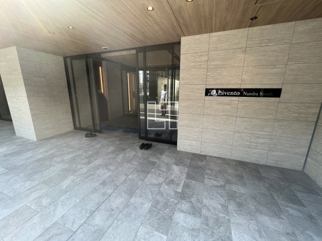 エントランス　リヴェント難波サウス　エントランス