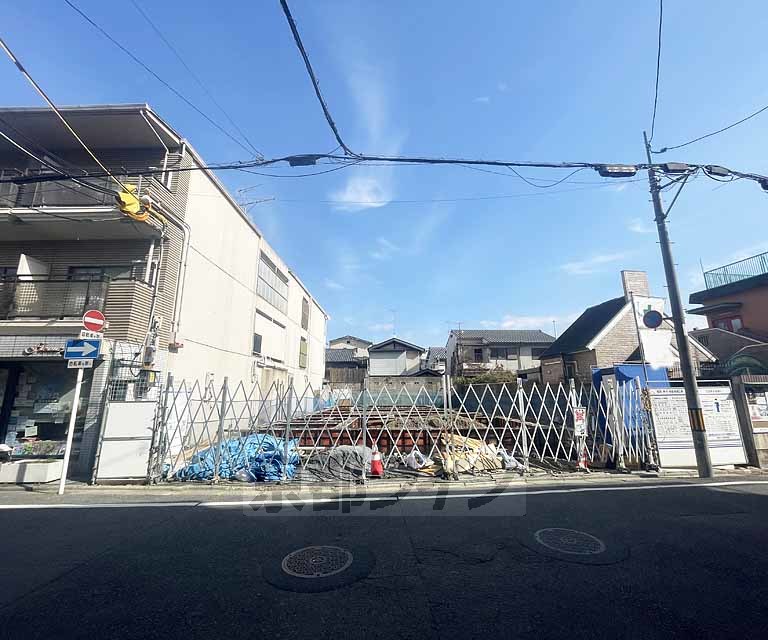 その他　・建築中