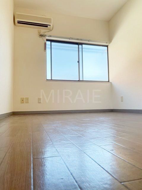 居室・リビング　物件画像