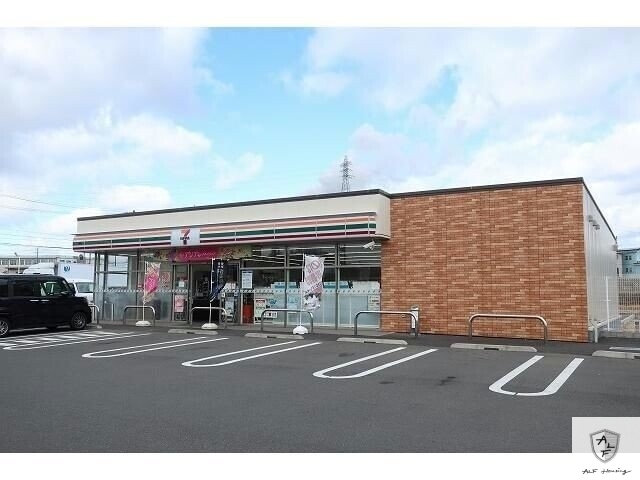 コンビニ　セブンイレブン可児土田南店（コンビニ）まで725m