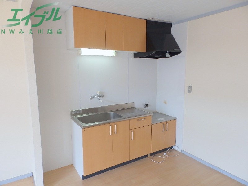 キッチン　別部屋同型タイプ写真です。