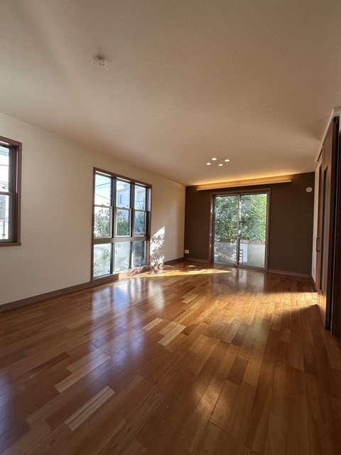 居室・リビング　ＬＤＫ約１８．１帖