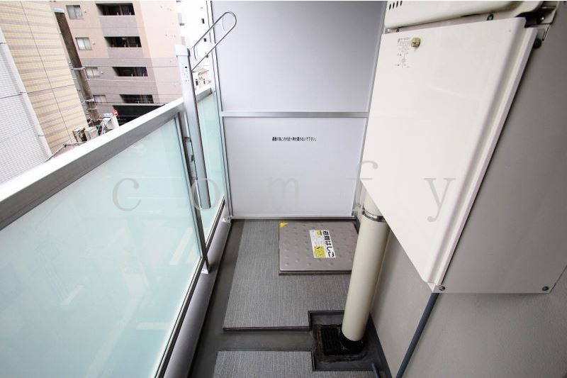 バルコニー　バルコニー