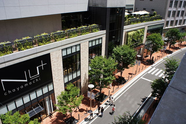 ショッピングセンター　NU　chayamachiプラス（ショッピングセンター）まで752m