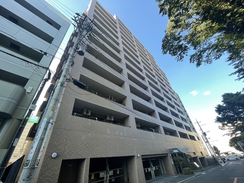 建物外観　2020年10月撮影