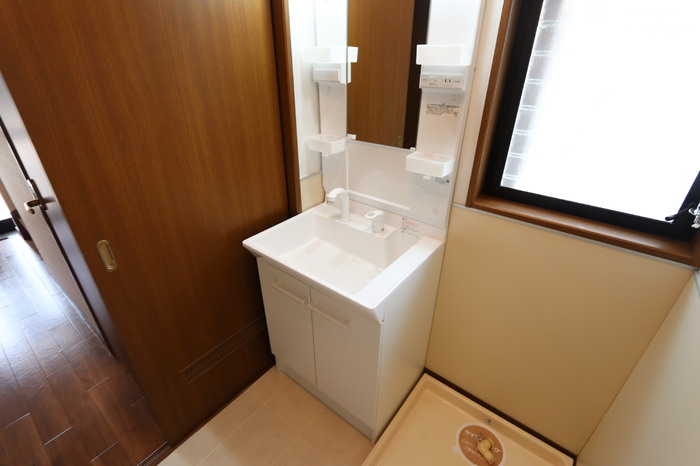 洗面設備　洗髪洗面化粧台