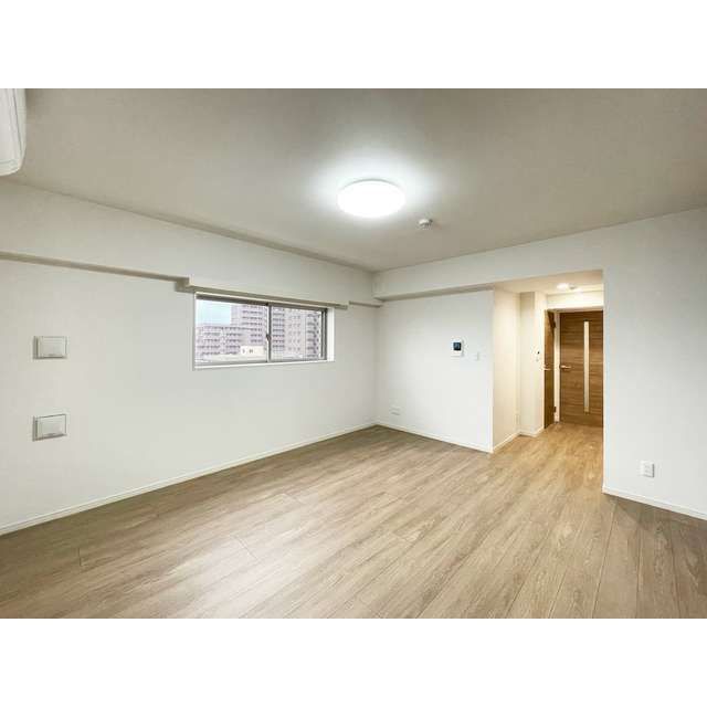 居室・リビング　☆広々とした居室☆