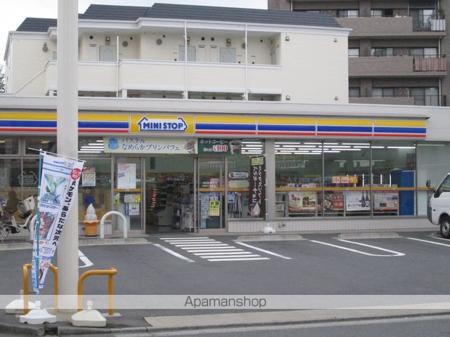 コンビニ　ミニストップ（コンビニ）まで1034m