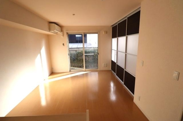 居室・リビング　ＬＤＫ１２、２帖