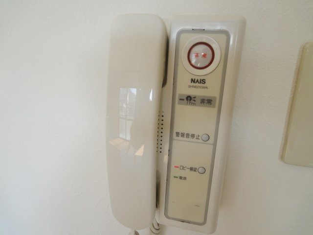 セキュリティ　写真は別号室のものです。