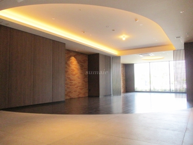 ロビー　素敵なエントランスロビー☆