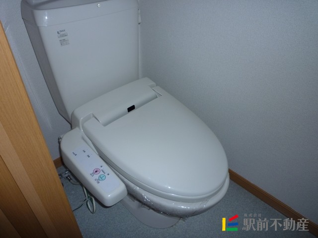 トイレ　ウォシュレット付き