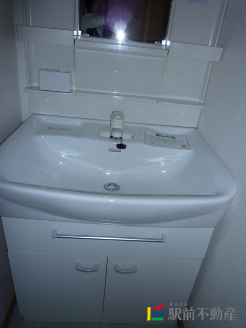 洗面設備　シャンプードレッサー付き