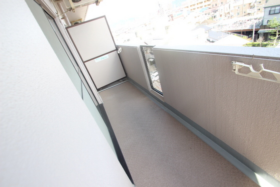 バルコニー　※別部屋の写真です