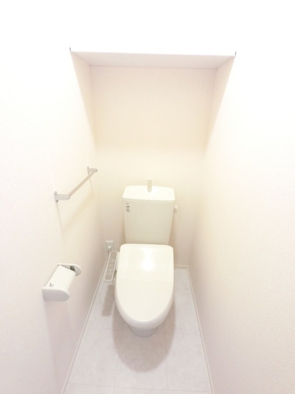 トイレ　図面と現状に相違がある場合には現状を優先