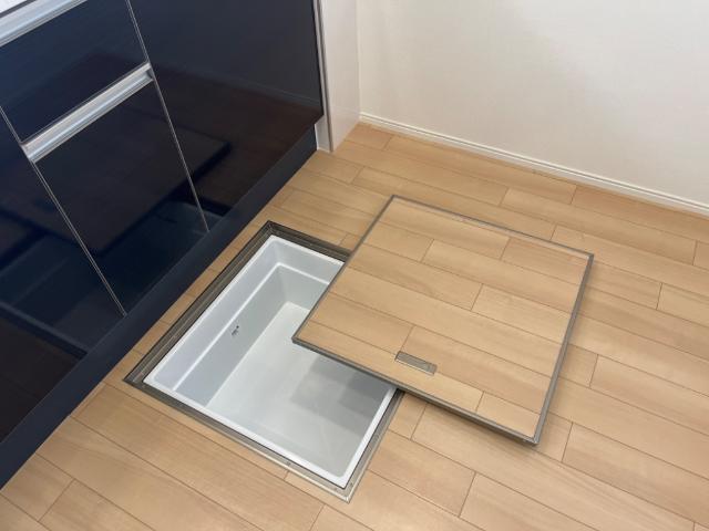 収納　床下収納（イメージ）