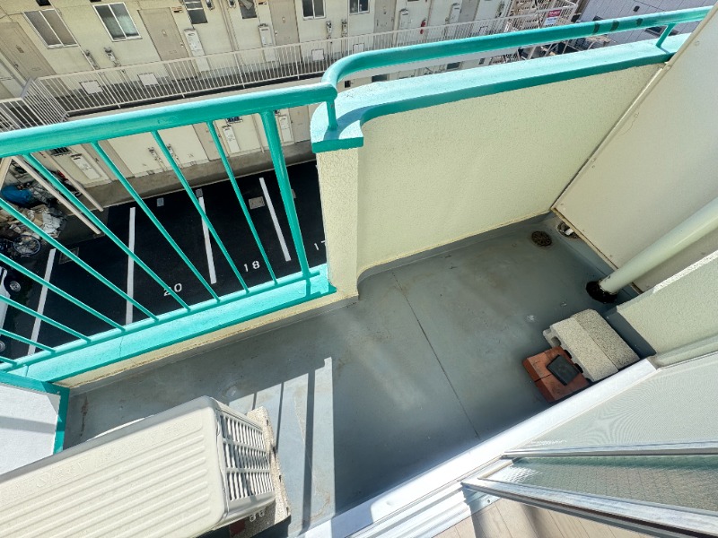 バルコニー　バルコニーあり！