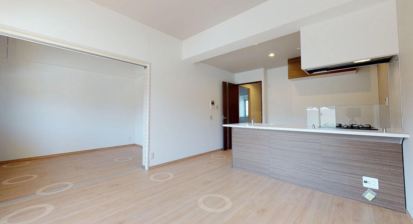 居室・リビング　居間