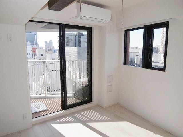 居室・リビング　★風通し良好の洋室★