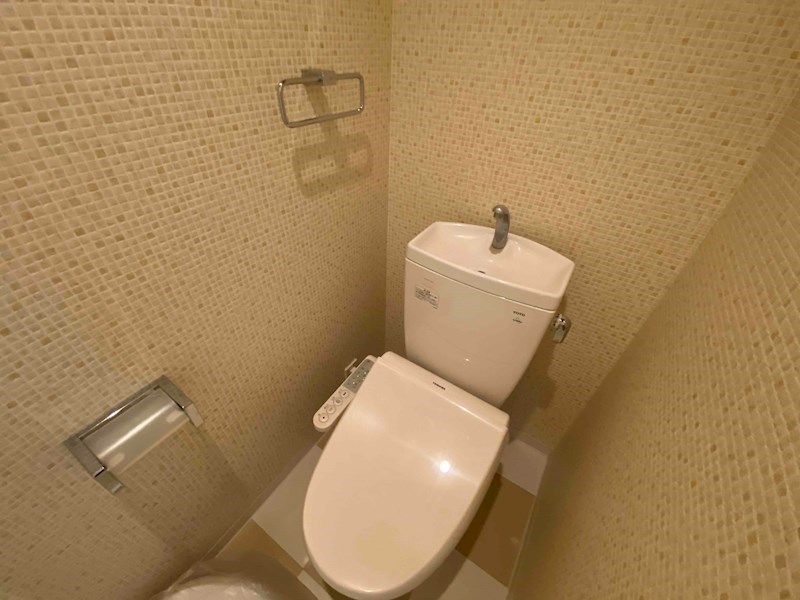 トイレ　別号室イメージ