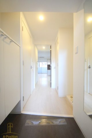 玄関　セレニテ北久宝寺