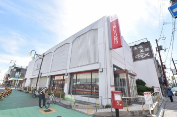銀行　三菱UFJ銀行羽衣支店（銀行）まで460m