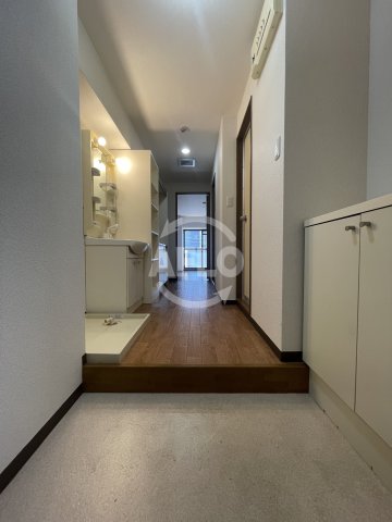 その他　アーバンコート福島　玄関廊下