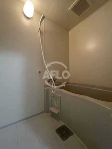 バス・シャワールーム　アーバンコート福島　浴室