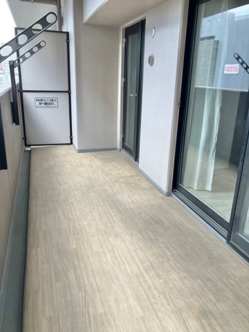 バルコニー　落ち着いた時間を過ごせるバルコニーです