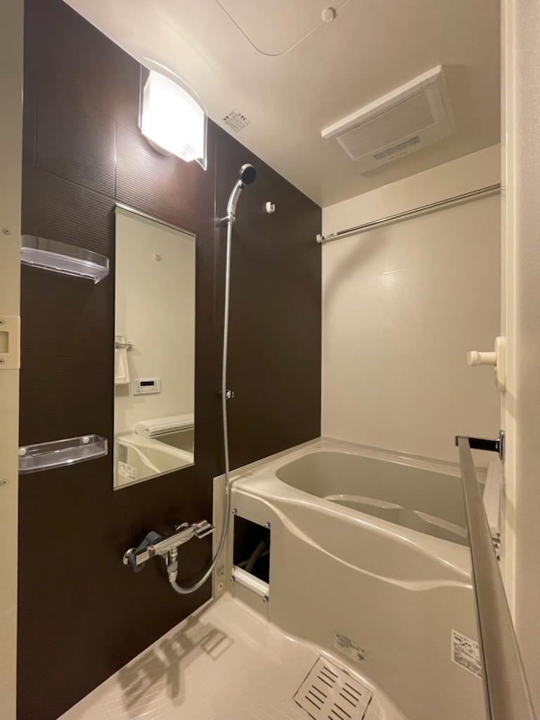 バス・シャワールーム　きれいなお風呂です