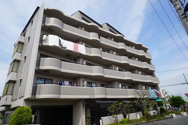 建物外観　オンライン内覧実施中