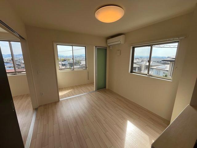 居室・リビング　リビング