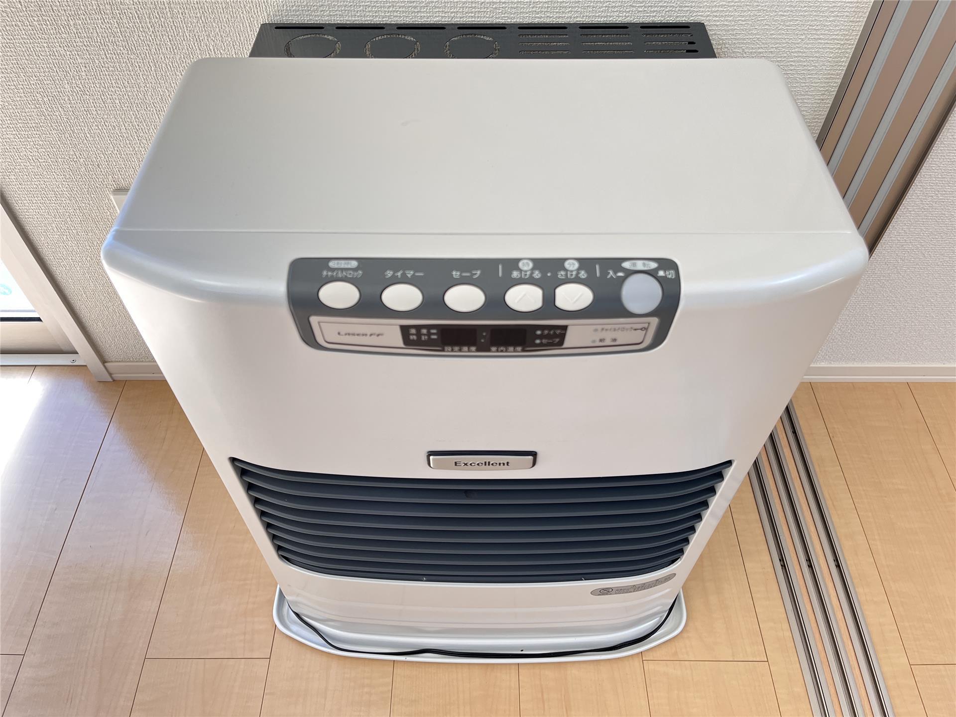 その他設備　自動給油ＦＦストーブ（同タイプ）