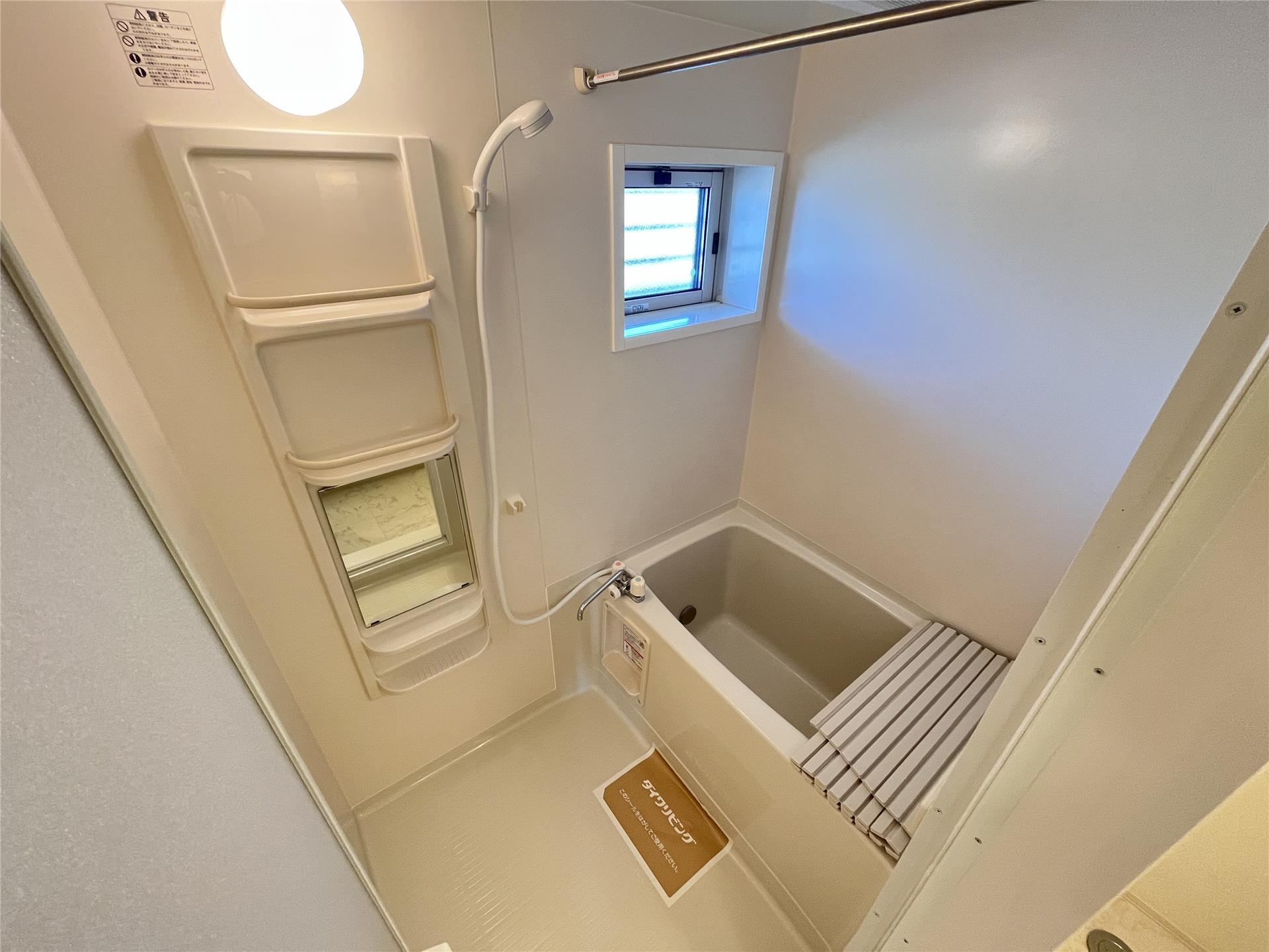 バス・シャワールーム　浴室（同タイプ）