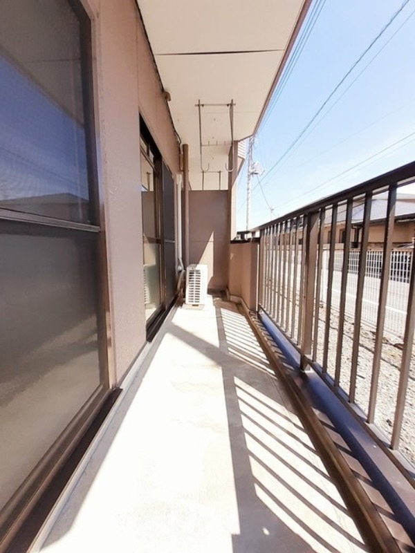 バルコニー　図面と現状に相違がある場合には現状を優先