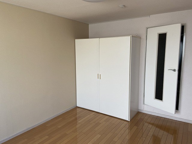 収納　別室参照