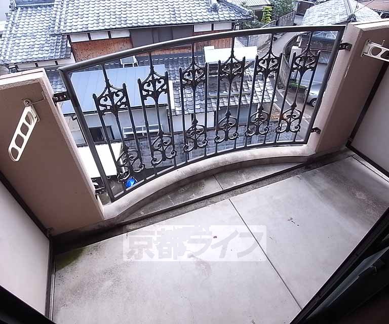 バルコニー　きれいなバルコニーです。
