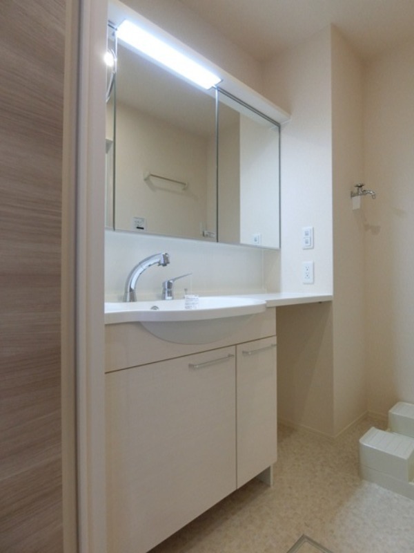 洗面設備　図面と現状に相違がある場合には現状を優先