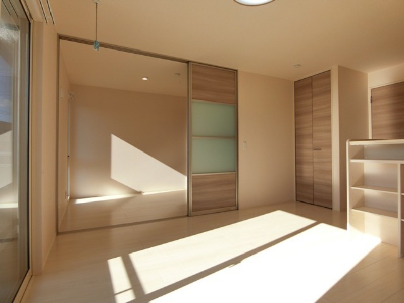 居室・リビング　図面と現状に相違がある場合には現状を優先